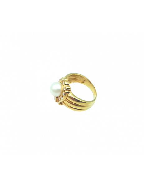 18K Gold and Cultured Pearl... 2