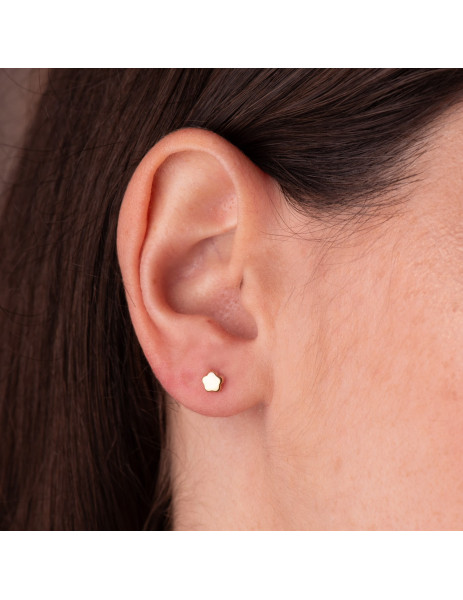 18K Gold Star Baby Earring 2