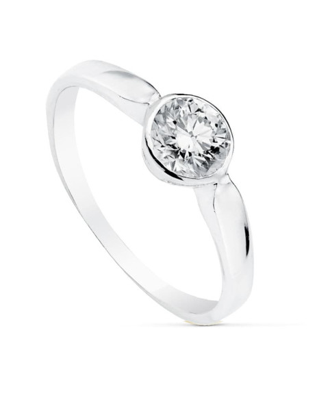 18K White gold engagement ring