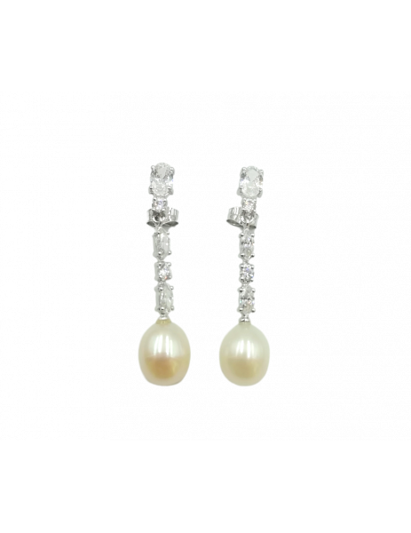 Pendientes  largos...