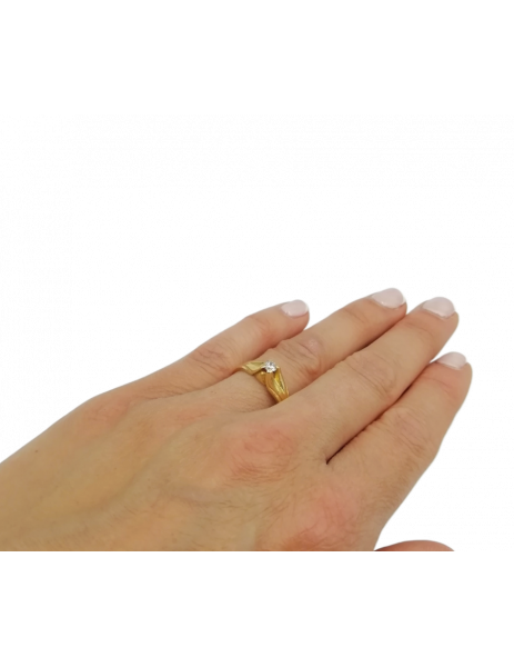 18K Gold "Alice" ring 2